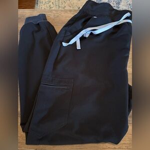 Figs Women Scrub Pants